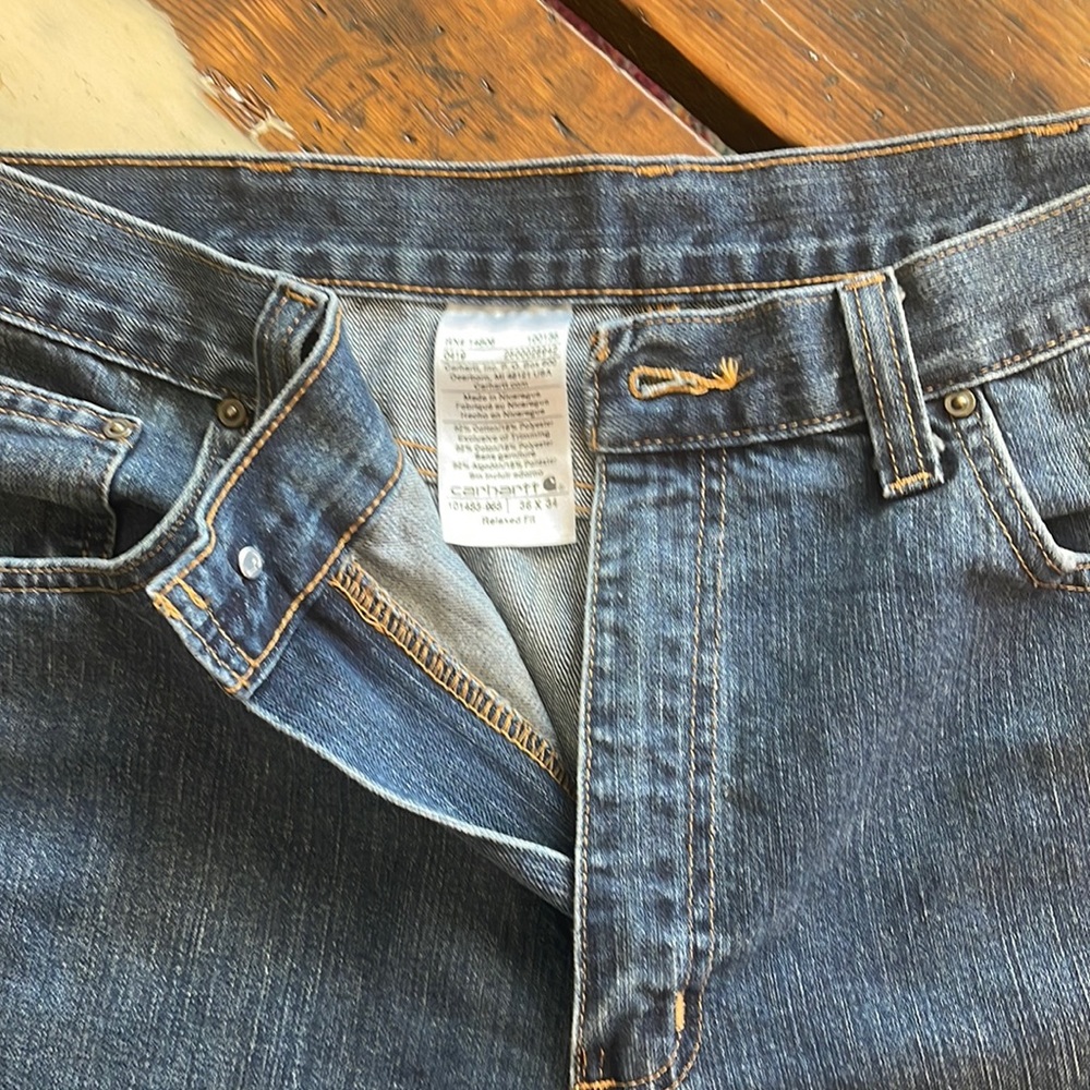 Carhartt relaxed fit jeans in excellent shape W36 / L34